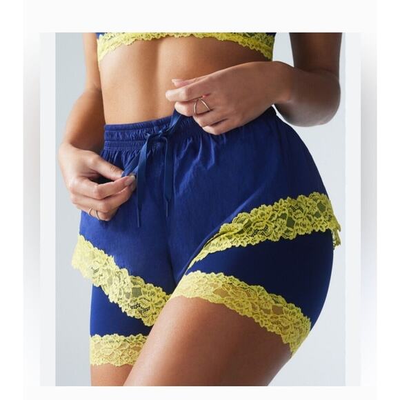 Savage X Fenty Womens Track Shorts 3XL Blue Drawcord Waistband Yellow Lace Trim - Picture 1 of 10